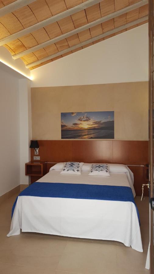 Hotel Isla Plana Tabarca Exterior photo
